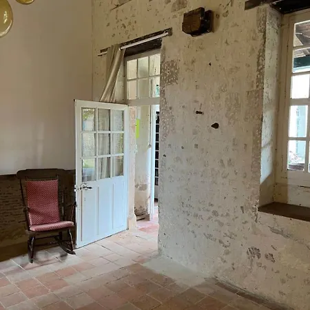 Petite Espagne Casa de Férias Poullignac